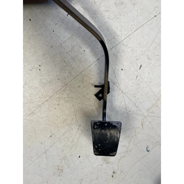 Pedal Embreagem Mitsubishi L200 Triton 2015 Original