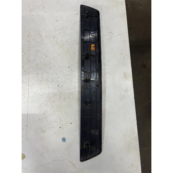 Soleira Porta Dianteira Esquerda Hilux Sw4 2016-2023 Preto