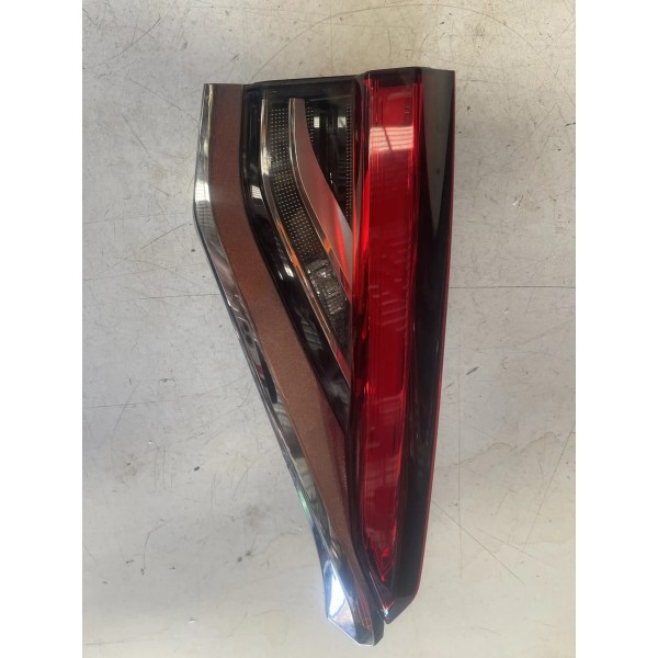 Lanterna Traseira Esquerda Tampa Toyota Corolla 2023 Esquerdo/motorista Vermelho