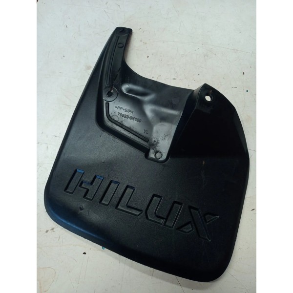 Lameiro Para Barro Dianteiro Esquerdo Hilux 2016/2020