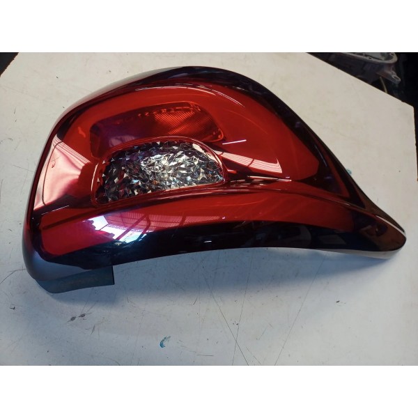 Lanterna Esquerda Fiat Toro 2020/2021 48850748 (usado) Esquerdo/motorista Vermelho
