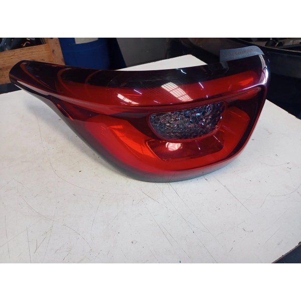 Lanterna Esquerda Fiat Toro 2020/2021 48850748 (usado) Esquerdo/motorista Vermelho