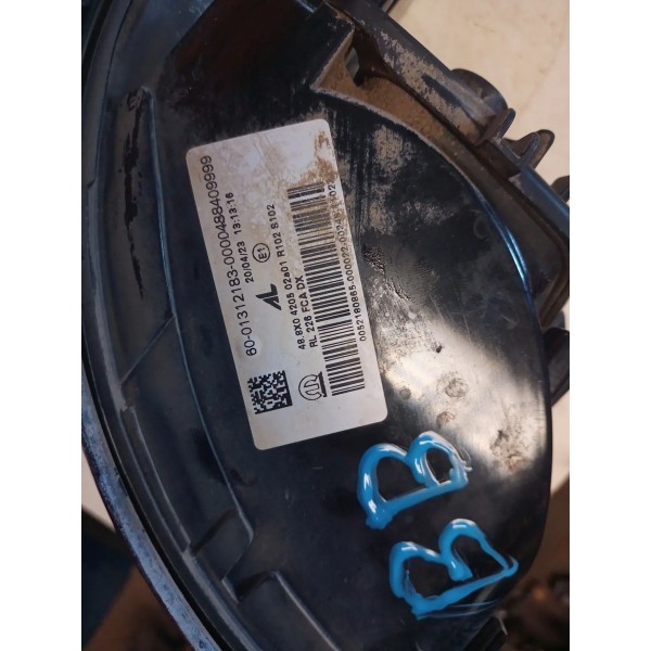 Lanterna Direito Fiat Toro 2020/2022 48840748 (usado) Direito/passageiro