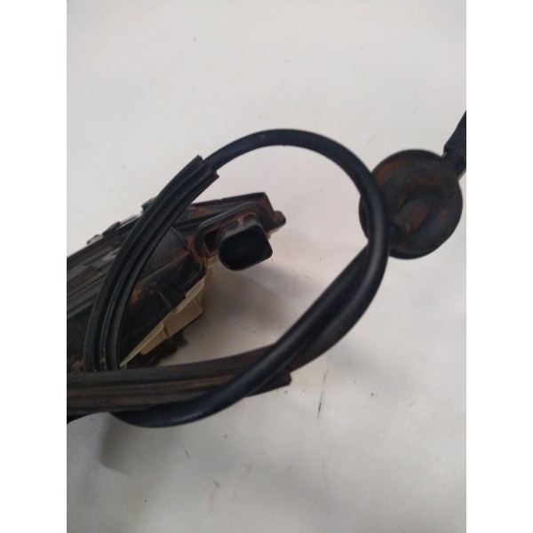 Fechadura Porta Esquerda Traseira Vw Amarok 2018 Original