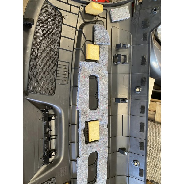 Tampão Bagagito Porta Malas Volkswagen Virtus 2020 Original