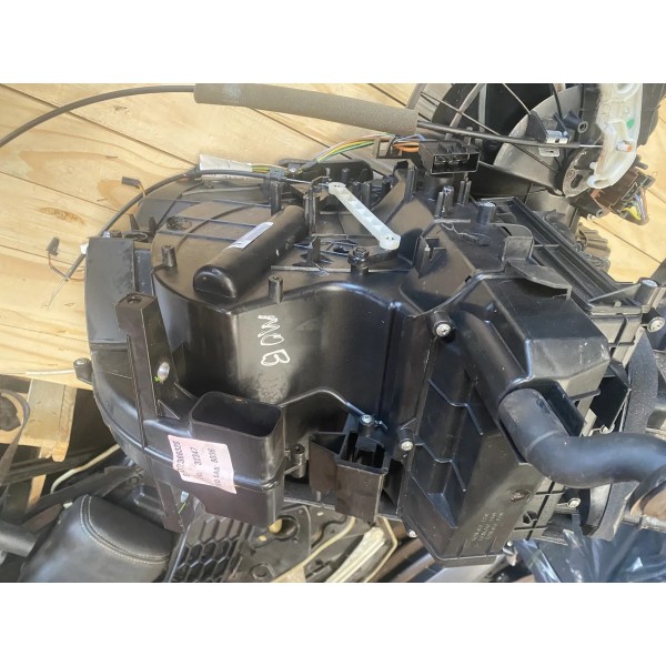 Caixa Evaporadora Ventilação Fiat Mobi 2019 Original