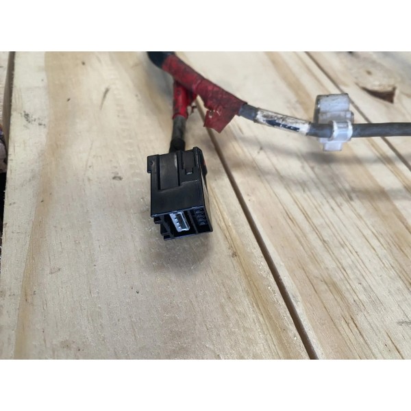 Chicote Usb Multimidia Toyota Hilux Sw4 Original