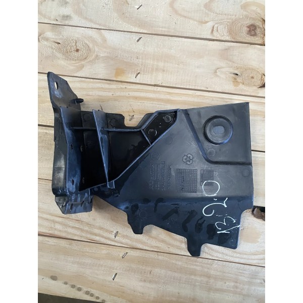 Guia Defletor Radiador Esquerdo Vw Amarok 2016 Original