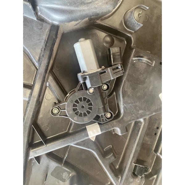 Suporte Máquina De Vidro Diant. Dire Ram 2500 2022 Original