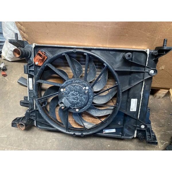 Conjunto Kit Radiador Fiat Strada Endurence 2021 Original