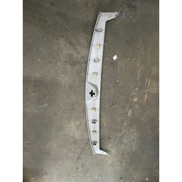 Soleira Porta Malas Mitsubishi Pajero Dakar 2012 Original