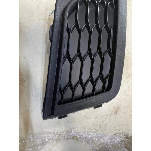 Moldura Aux Gol/voyage G8/saveiro Robust G7 S/milha (le)