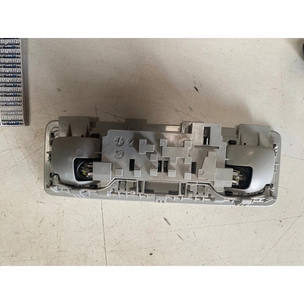 Luz Teto Cortesia Traseira Vw Virtus 2020 Original