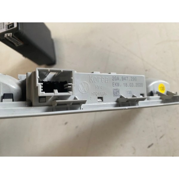 Luz Teto Cortesia Traseira Vw Virtus 2020 Original