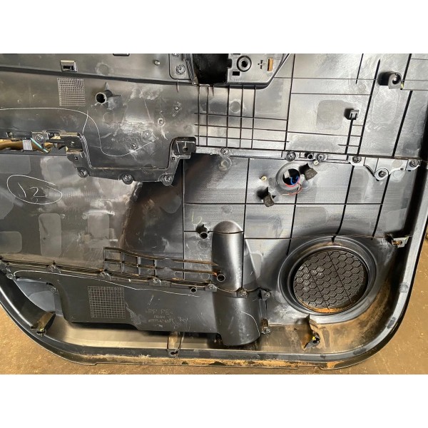Forro Porta Dianteira Direita Toyota Hilux 2022 Original Preto