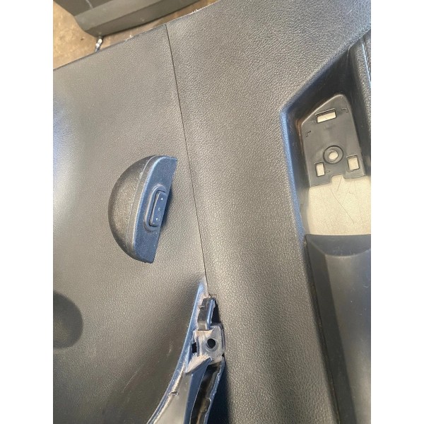Forro Porta Traseiro Direito Toyota Hilux 2022 Original