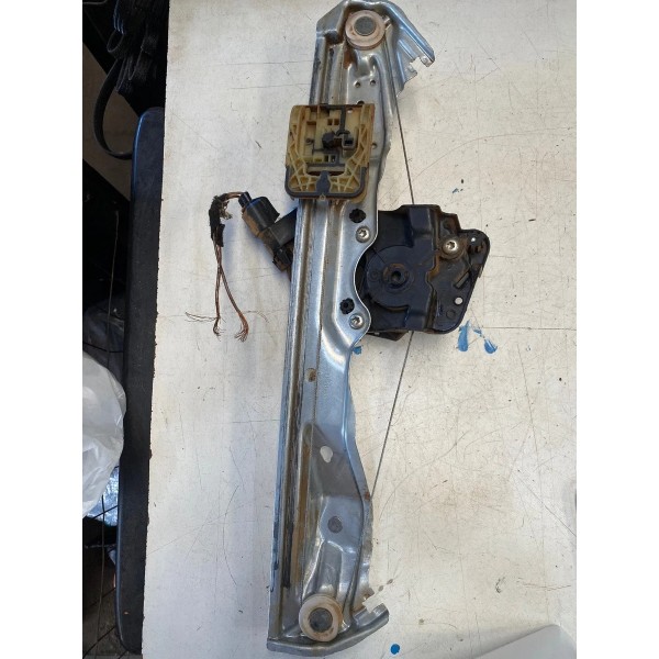 Maquina De Vidro Diant.esquerdo Fiat Strada 2023 Original