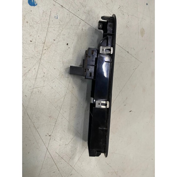 Botão Vidro Dianteiro Direito C/moldura Amarok 2016 Original