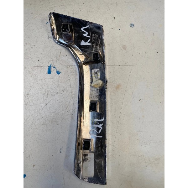 Moldura Cromada Inferior Direito Farol Ram 3500 2023 Origi
