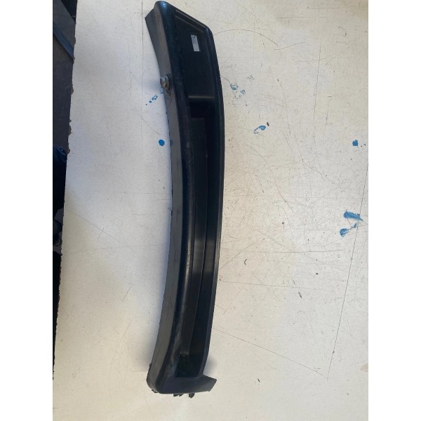 Guia Parachoque Dianteiro Dir. Dodge Ram 2023 3500 Original