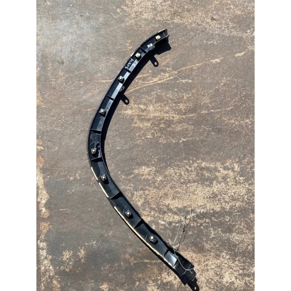 Alargador Moldura Diant Esq Hilux Sw4 2018 756020k041