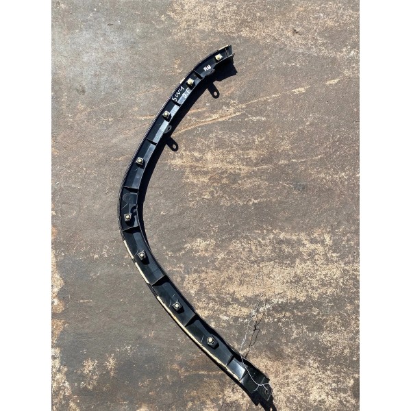 Alargador Moldura Diant Esq Hilux Sw4 2018 756020k041