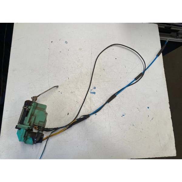 Fechadura Diant.direita Eletro Fiat Uno Vivace 2013 Original