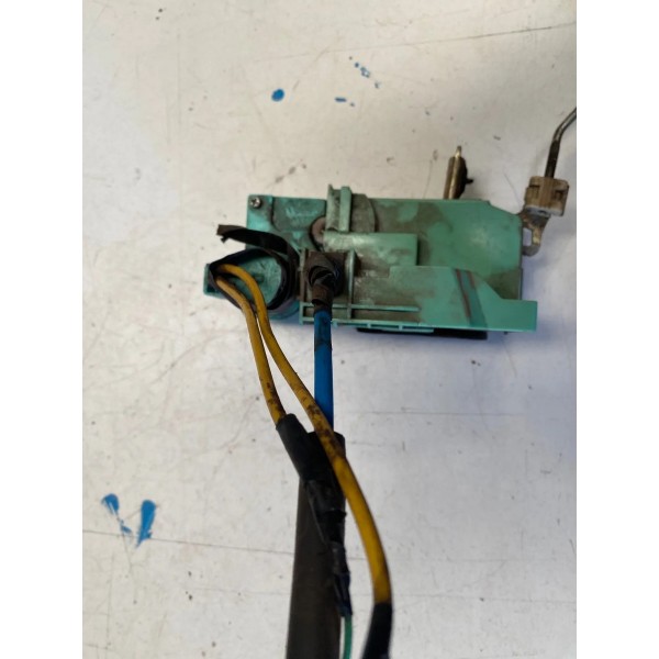 Fechadura Diant.direita Eletro Fiat Uno Vivace 2013 Original