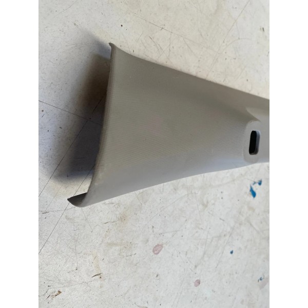 Moldura Coluna Dianteira Esquerda S-10 2018 Original Bege
