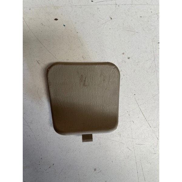 Acabamento Parafuso Porta Mala Toyota Sw4 2013 (62538-0k030
