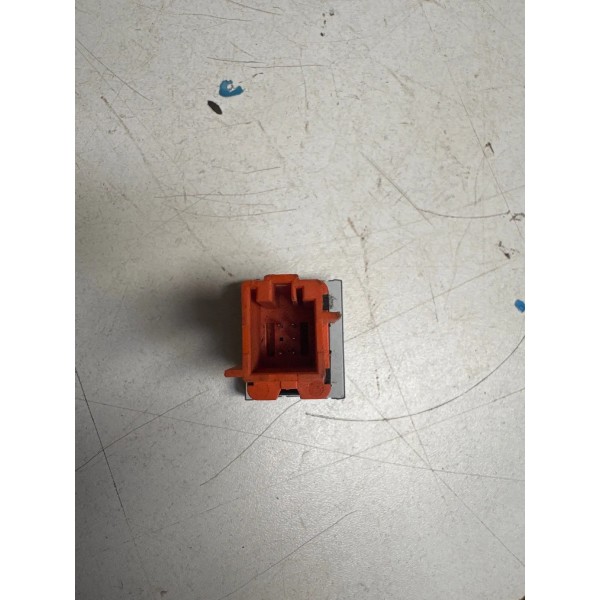 Botão Comando Luz Caçamba Vw Amarok 2022 Original