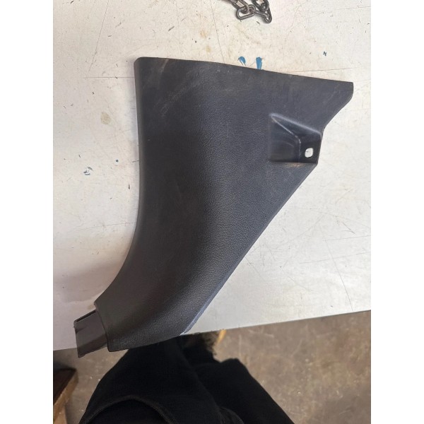 Acabamento Interno Soleira Dianteira Esquerd Hilux Sw4 2020