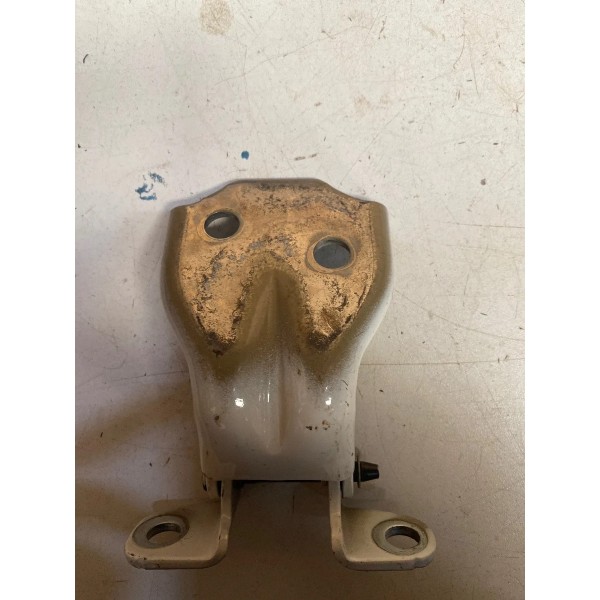 Dobradiça Porta Dianteira Inferior Chevrolet S10 2020 Origi