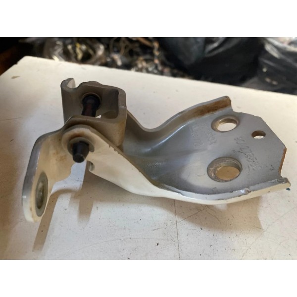 Dobradiça Superior Porta Dianteira Chevrolet S10 2020 Origi