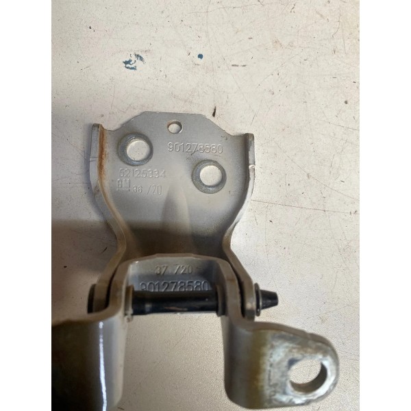 Dobradiça Superior Porta Dianteira Chevrolet S10 2020 Origi