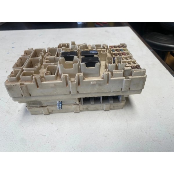 Módulo Caixa De Fusível Etacs Triton 3.2 Automática 2011 03