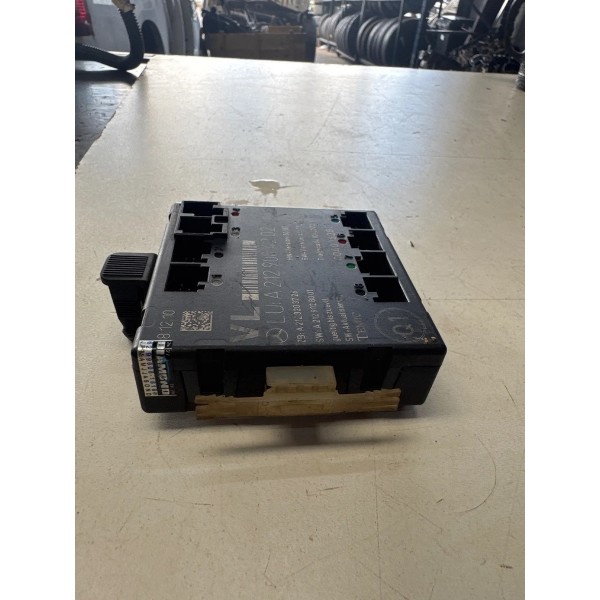 Módulo Porta Dianteira Esquerda Mercedes C180 2015 Original