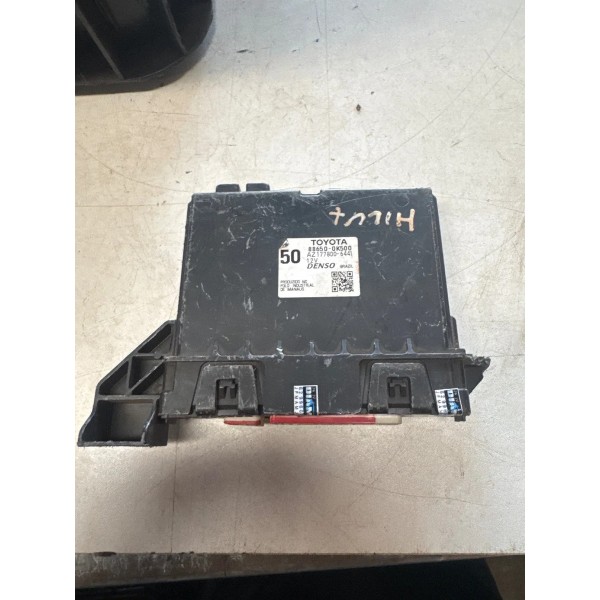 Módulo De Controle Ar Condicionado Hilux 2020 Original